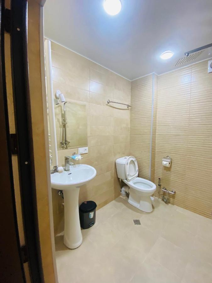 Hotel Sunrise Kutaisi Exterior photo