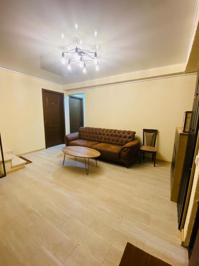Hotel Sunrise Kutaisi Exterior photo