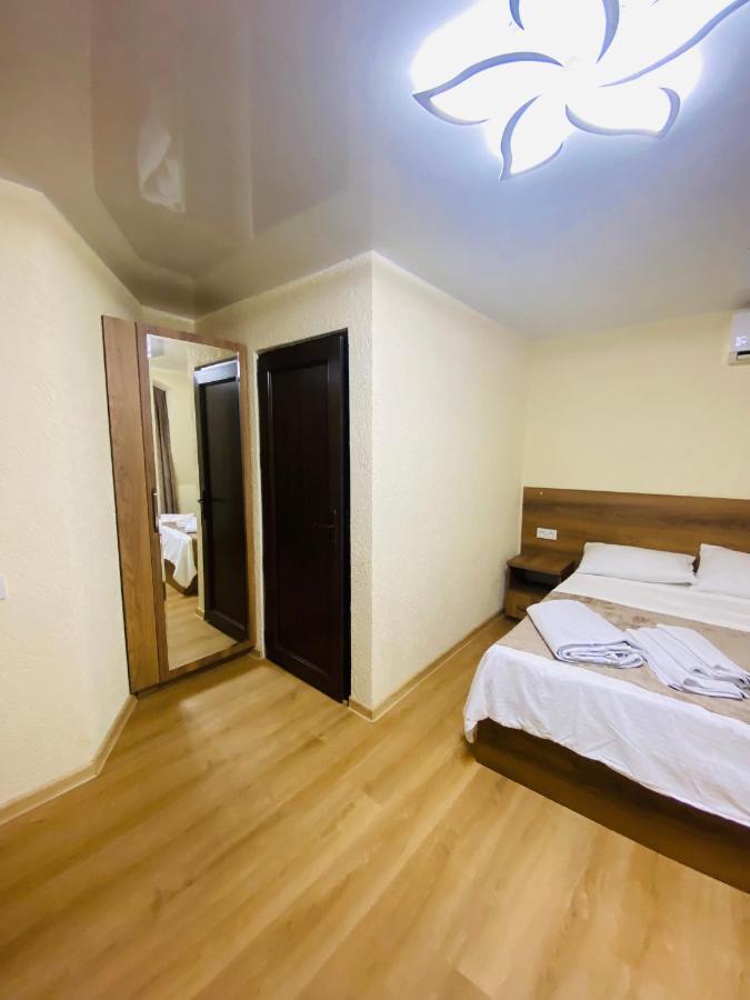 Hotel Sunrise Kutaisi Exterior photo